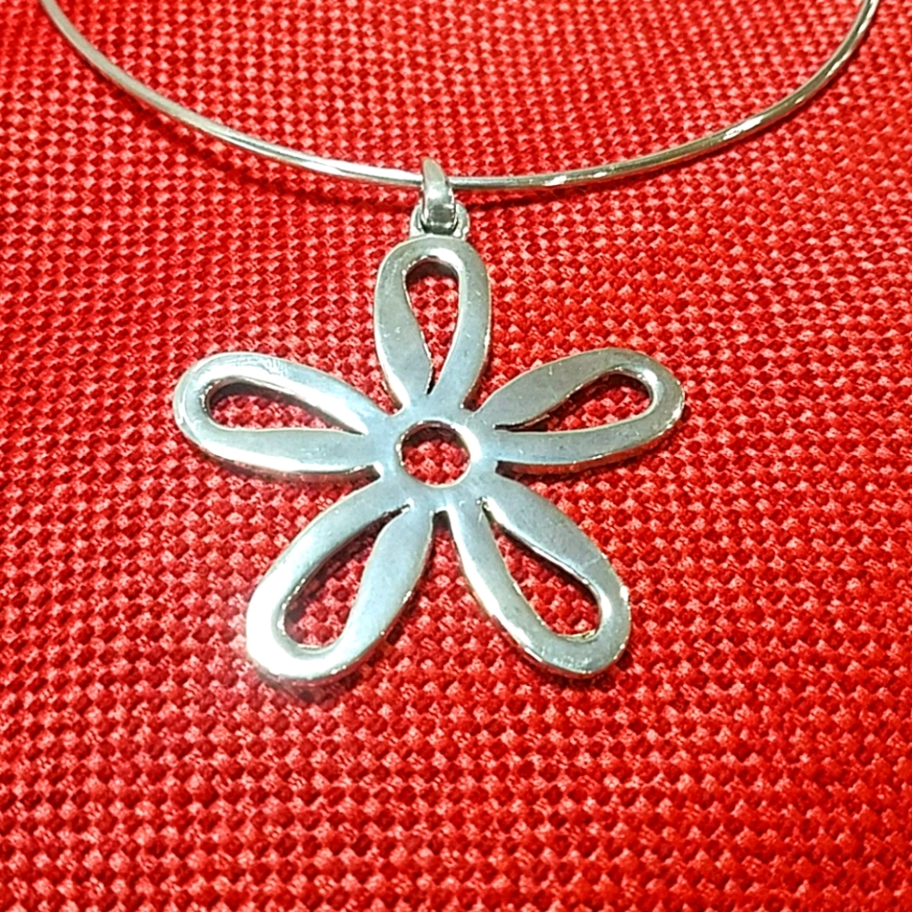 Flower Necklace